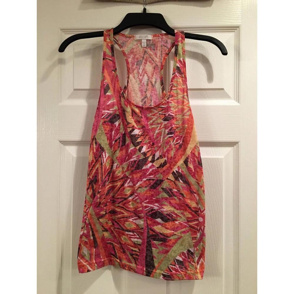 Delia*s Tank Size XS In Good Pre-owned Condition!